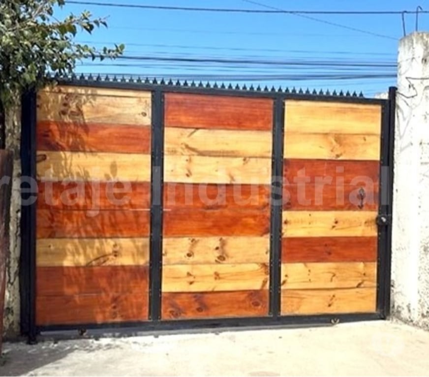 Bienes Raices Choapa Los Vilos - Fotos de Venta Casa Los Pinos 172 en Los Vilos