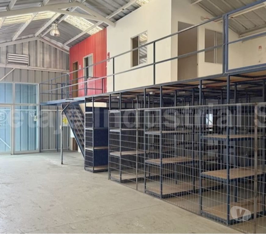 Arriendo bodegas Elqui Conquimbo - Fotos de Venta Galpón 3 Centro Industrial Los Talleres