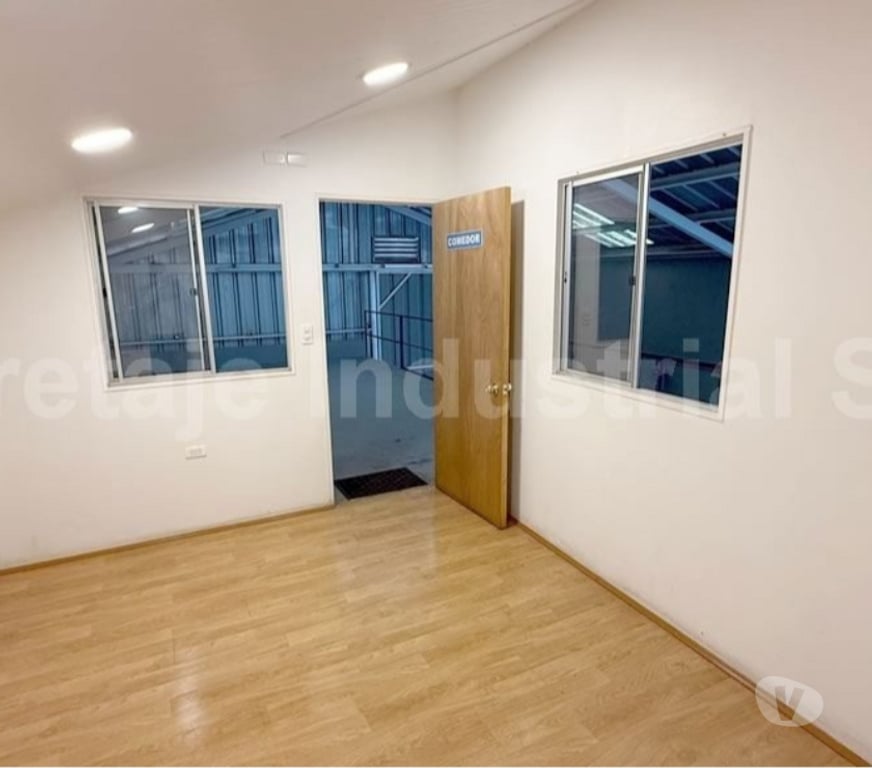 Arriendo bodegas Elqui Conquimbo - Fotos de Venta Galpón 3 Centro Industrial Los Talleres