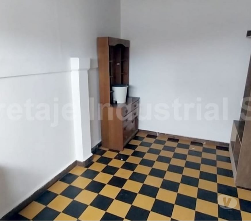 Arriendo bodegas Elqui Conquimbo - Fotos de Venta Local Comercial Aníbal Pinto 1174