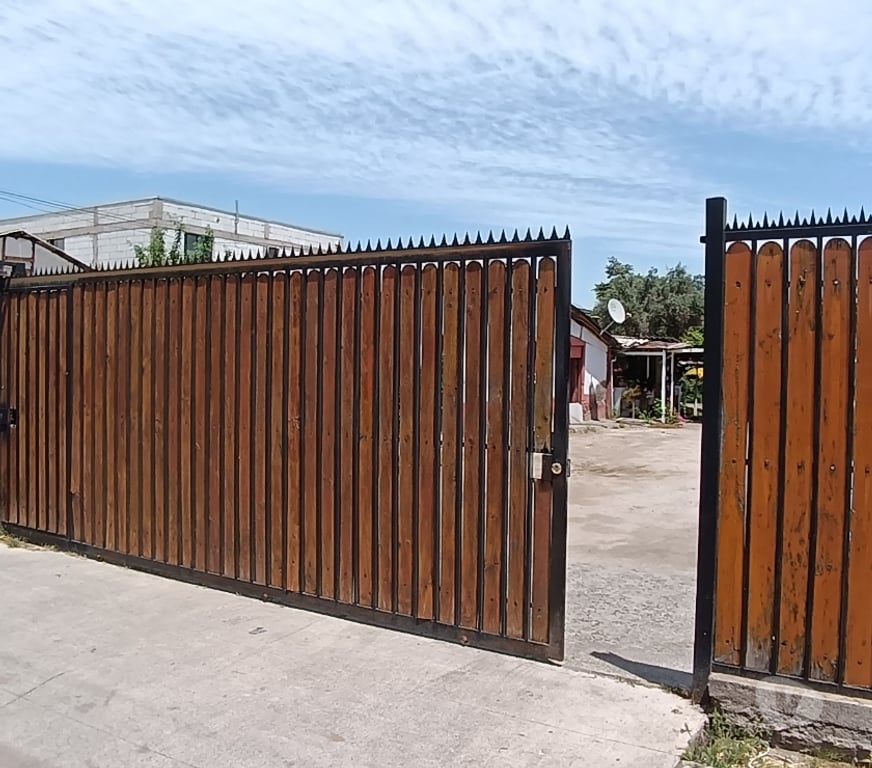 Bienes Raices Santiago La Granja - Fotos de VENTA DE TERRENO CON CASA