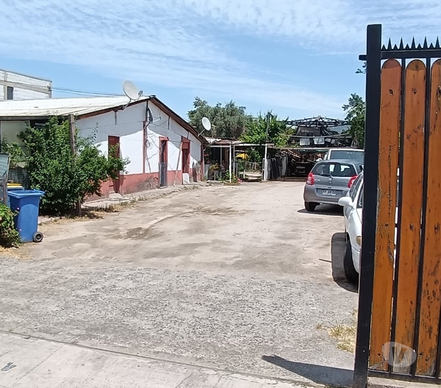 Bienes Raices Santiago La Granja - Fotos de VENTA DE TERRENO CON CASA