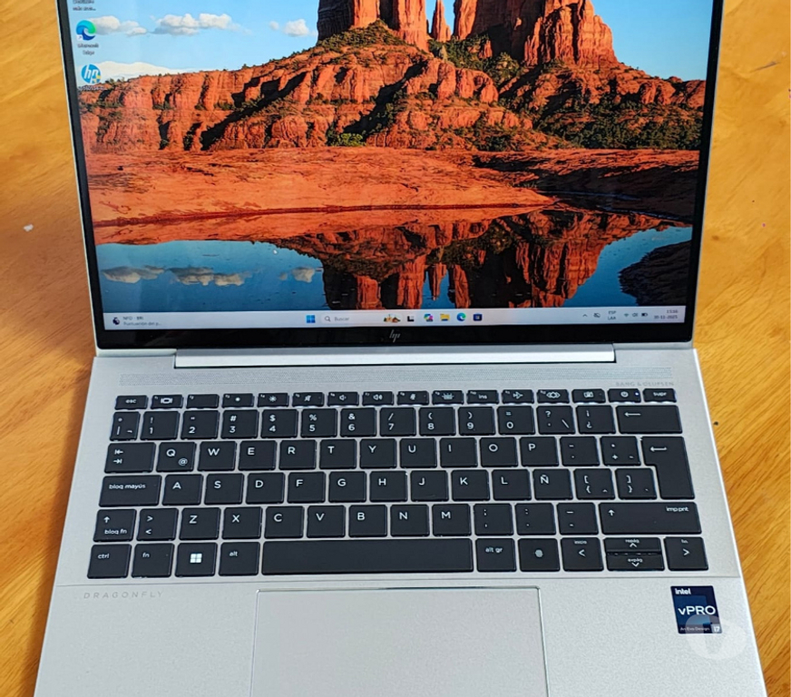 Notebooks - Computadoras Santiago Maipú - Fotos de HP ELITE DRAGONFLY G3 VPRO INTEL i7
