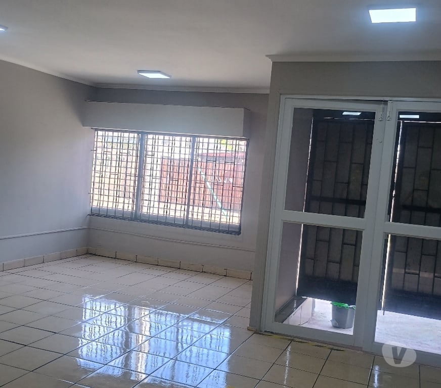 Locales Commerciales en Arriendo Valparaíso Villa Alemana - Fotos de LOCAL COMERCIAL