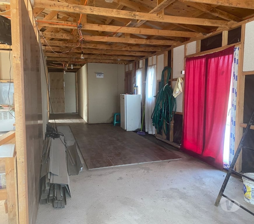 Bienes Raices Cautín Villarrica - Fotos de Amplia casa por terminar en parcela a 10 minutos centro