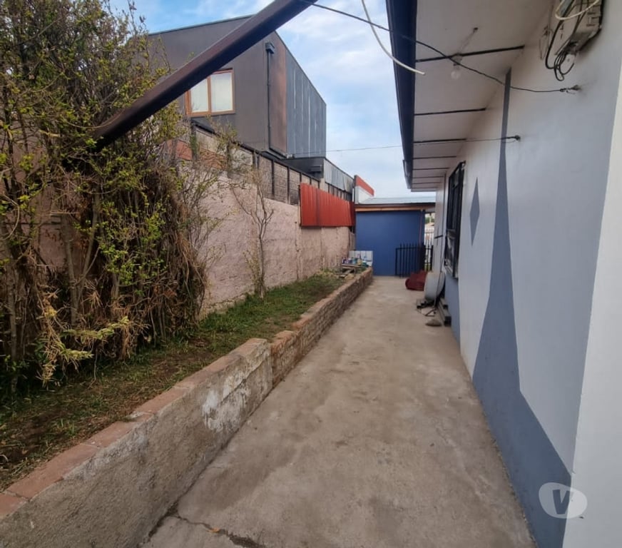 Bienes Raices Valparaíso Villa Alemana - Fotos de CASA UN PISO INDEPENDIENTE SECTOR EL CARMEN PEÑABLANCA