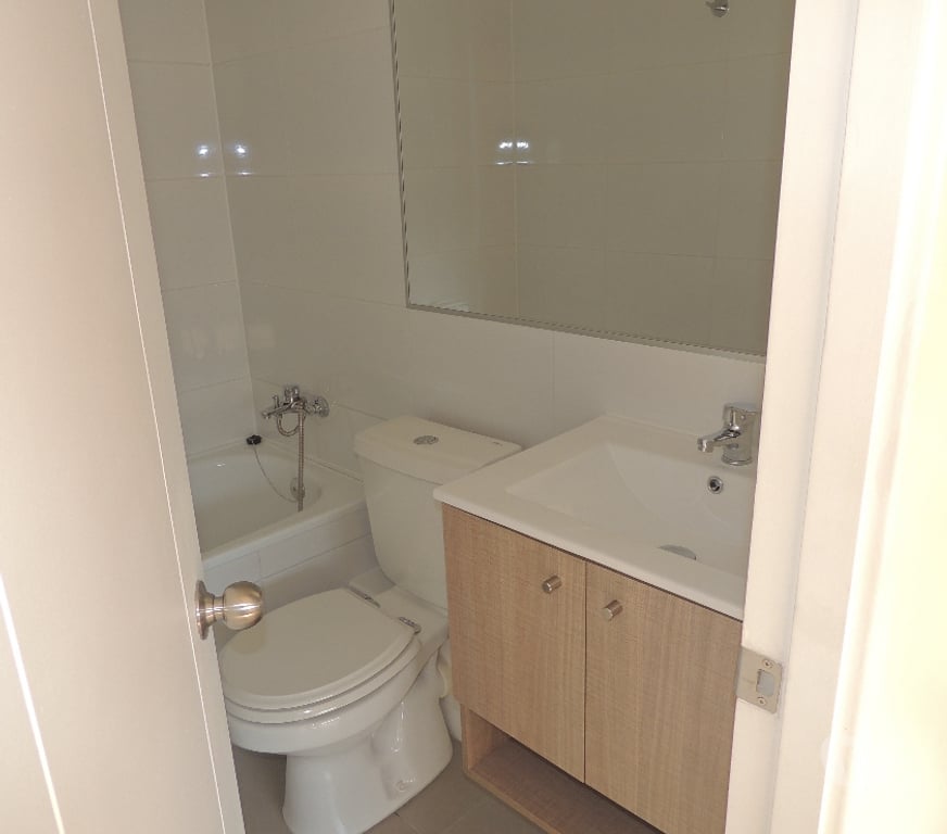 Bienes Raices Santiago Estación Central - Fotos de Departamento 2 Dormitorios modelo mariposa Metro Ecuador