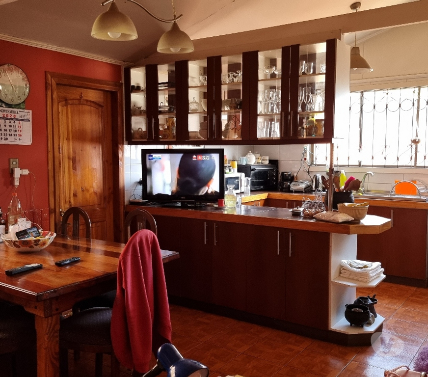 Bienes Raices Valparaíso Villa Alemana - Fotos de CASA UN PISO INDIVIDUAL CON AMPLIO TERRENO