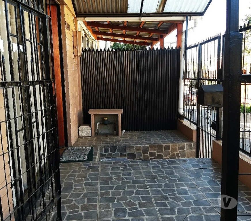 Bienes Raices Valparaíso Villa Alemana - Fotos de CASA PAREO SIMPLE CERCANA HOSPITAL PROVINCIAL