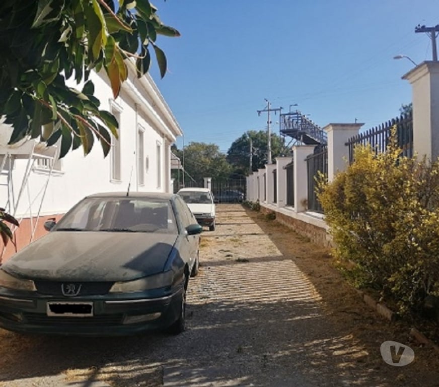 Bienes Raices Valparaíso Quilpué - Fotos de CASONA DE UN PISO USO COMERCIAL QUILPUE SOLO CONTADO.