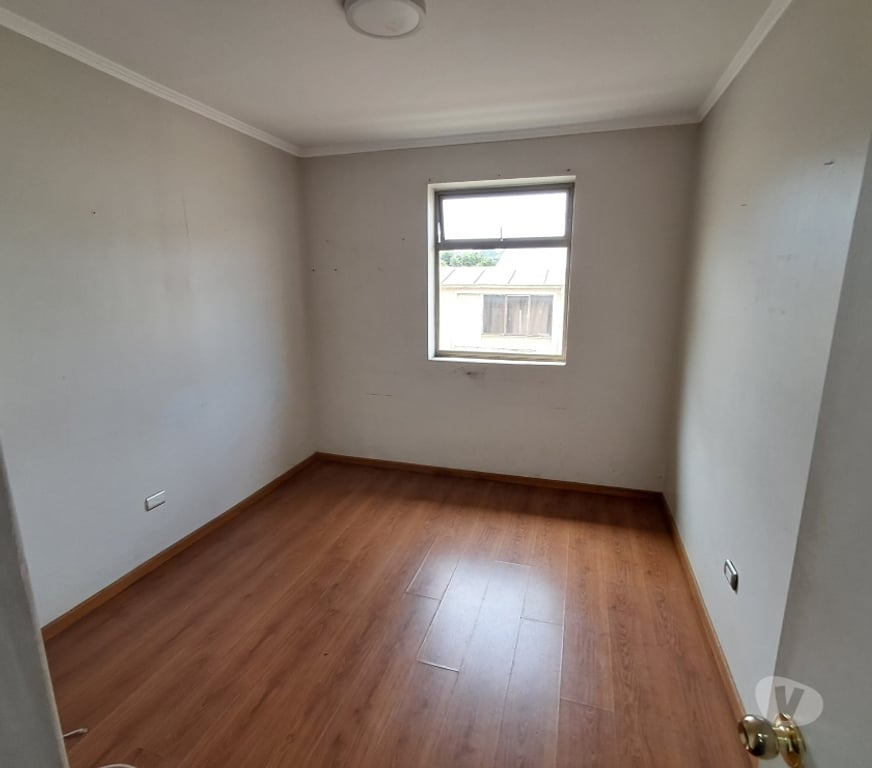 Arriendo oficinas Concepción Concepción - Fotos de Amplia Oficina, 5privados, ubicada en calle Brasil