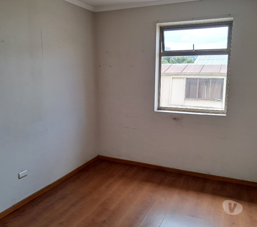 Arriendo oficinas Concepción Concepción - Fotos de Amplia Oficina, 5privados, ubicada en calle Brasil