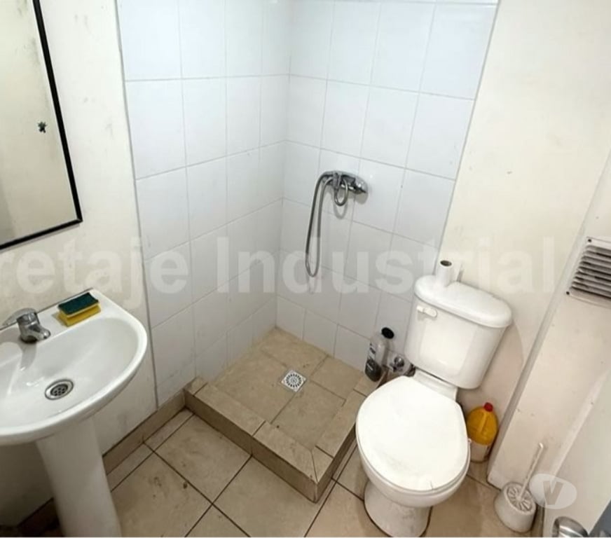 Arriendo bodegas Elqui Conquimbo - Fotos de Arriendo Galpón 41 Centro Industrial Arqa