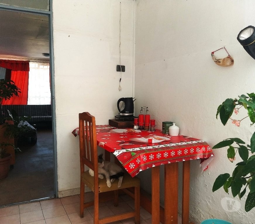 Bienes Raices Valparaíso Quilpué - Fotos de CASA DE UN PISO SOLIDA PAREO SIMPLE PARADERO 12