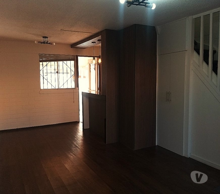 Bienes Raices Valparaíso Quilpué - Fotos de CASA DOS PISOS PAREO CONTINUO BELLOTO NORTE