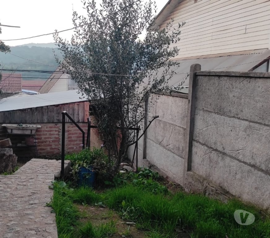 Bienes Raices Valparaíso Quilpué - Fotos de CASA AMPLIO TERRENO PARA REMODELAR