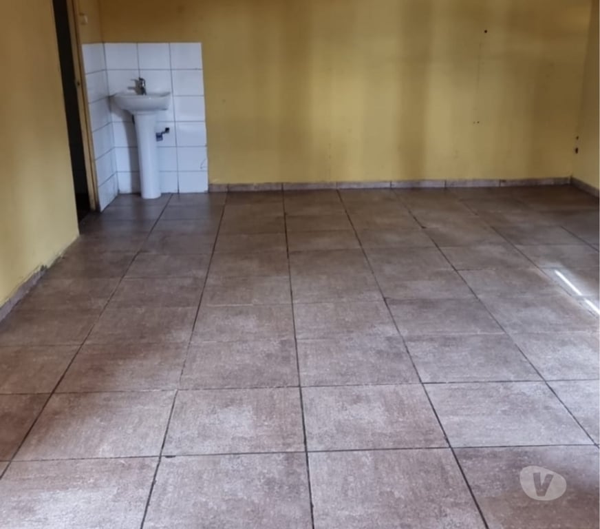 Bienes Raices Valparaíso Quilpué - Fotos de CASA INDEPENDIENTE UN PISO MAS LOCAL COMERCIAL BELLOTO