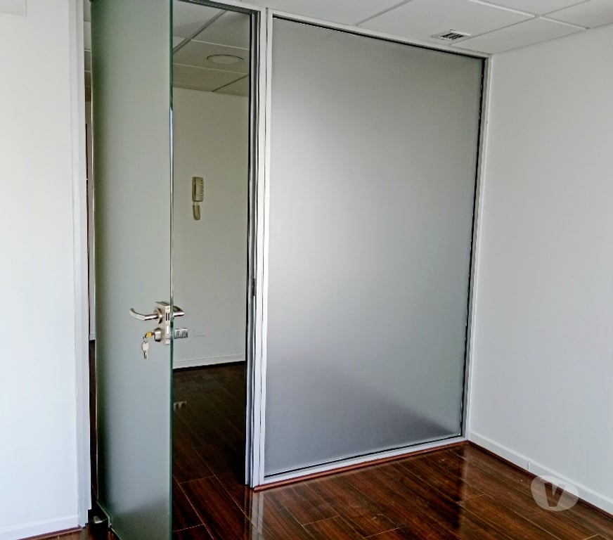 Arriendo oficinas Santiago Las Condes - Fotos de Oficina Vendo recepción 1 privado Nueva Las Condes