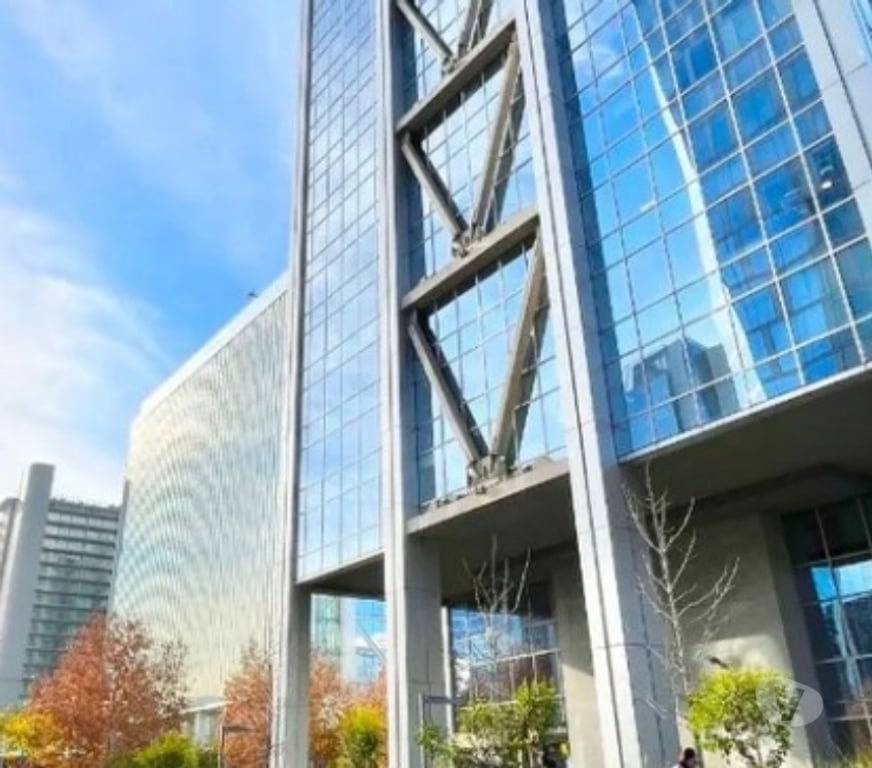 Arriendo oficinas Santiago Las Condes - Fotos de Oficina Vendo recepción 1 privado Nueva Las Condes