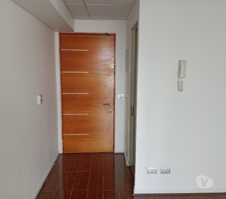 Arriendo oficinas Santiago Las Condes - Fotos de Oficina Vendo recepción 1 privado Nueva Las Condes