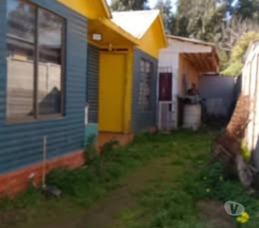 Bienes Raices San Antonio Cartagena - Fotos de 2 casas en Playa San Sebastian solo Contado