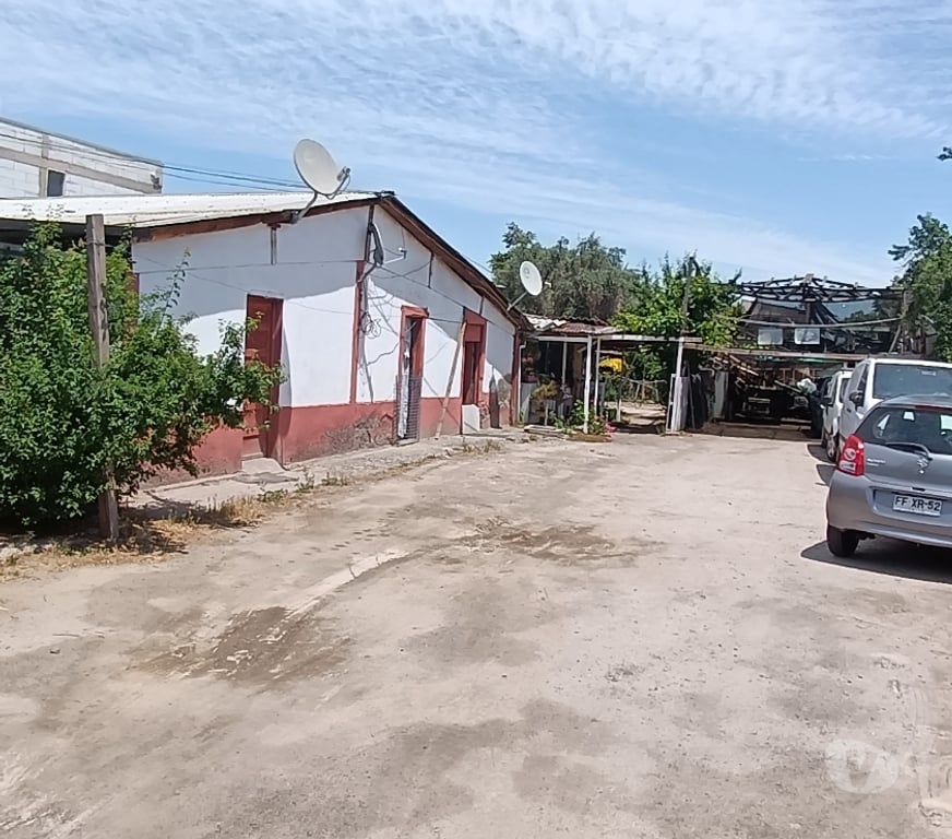 Bienes Raices Santiago La Granja - Fotos de VENTA DE TERRENO CON CASA