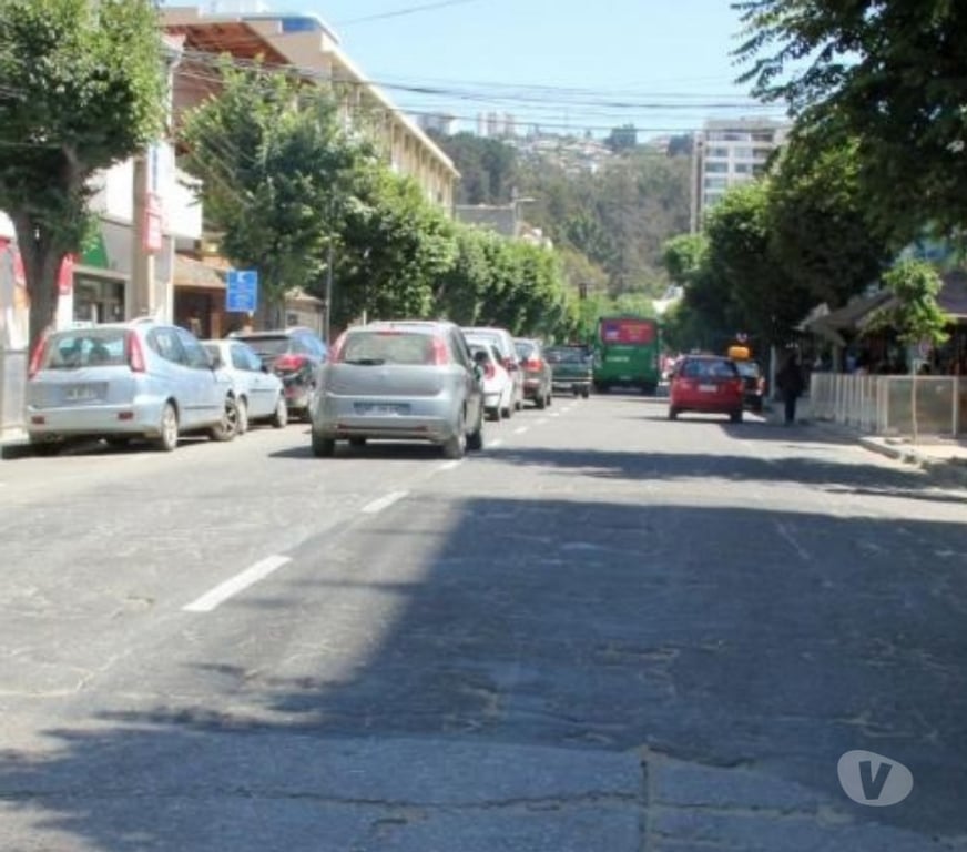 Locales Commerciales en Arriendo Valparaíso Viña del Mar - Fotos de Amplio local Viña centro