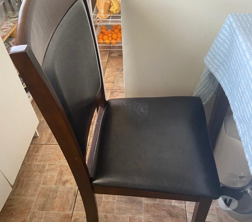 Muebles Concepción Concepción - Fotos de MESA COMEDOR 4 PERSONAS + 2 SILLAS $75.000