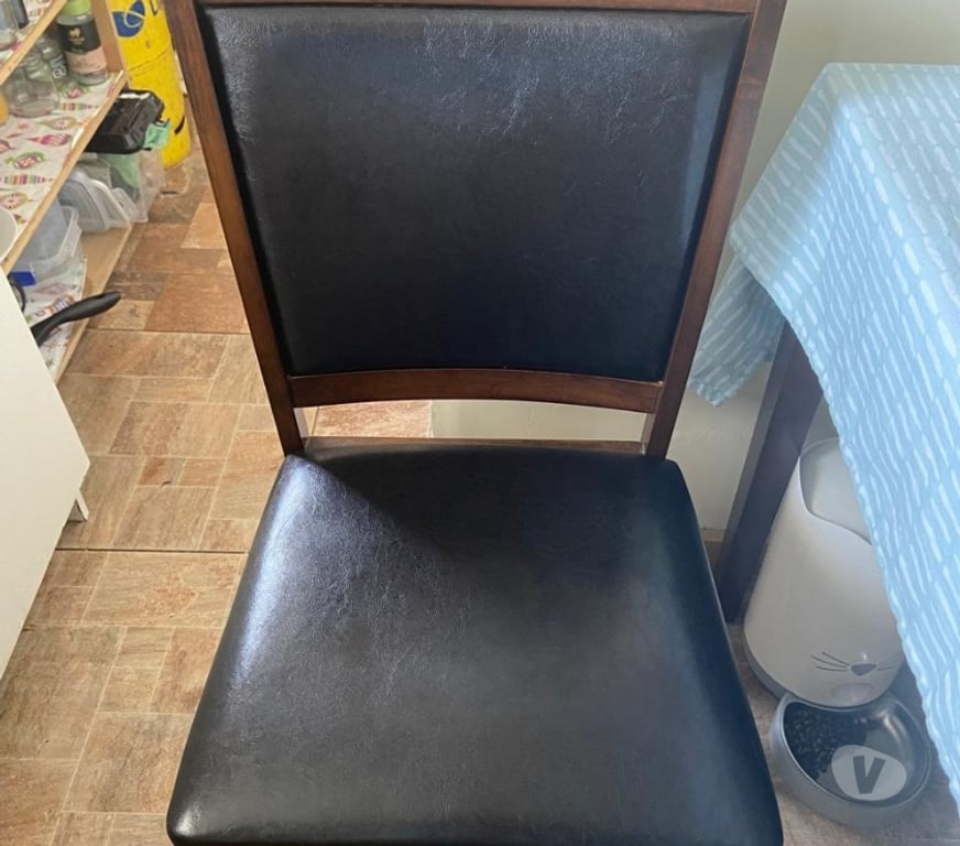 Muebles Concepción Concepción - Fotos de MESA COMEDOR 4 PERSONAS + 2 SILLAS $75.000