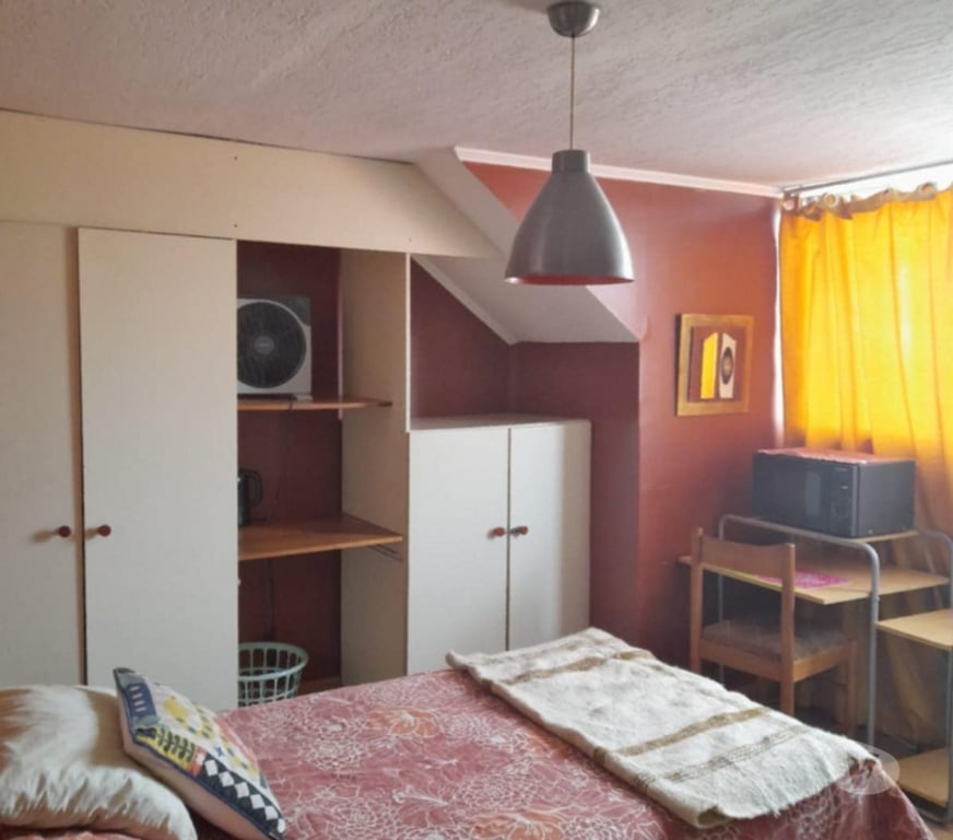 Arriendo de piezas Talca Talca - Fotos de HABITACIÓN AMOBLADA.WIFI NEFLIX