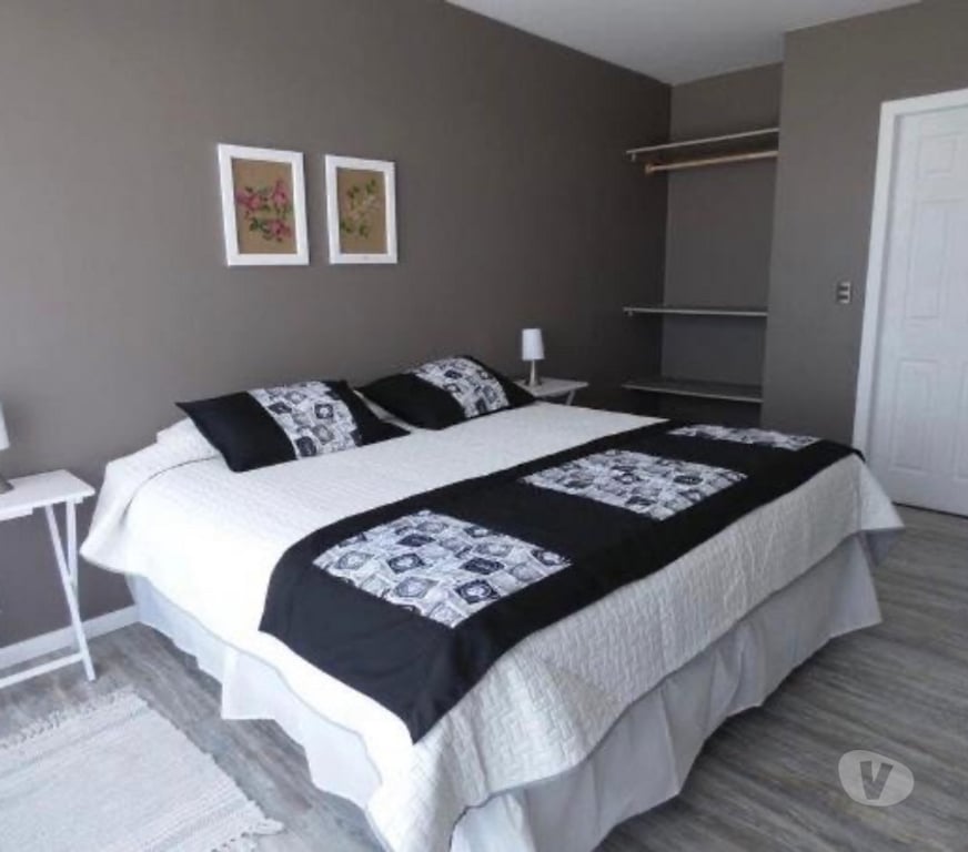 Arriendo de piezas Santiago Providencia - Fotos de Pieza con balcón y baño en Providencia