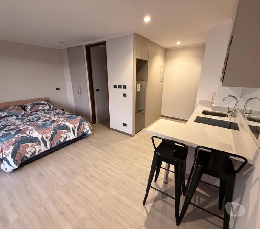 Arriendo de piezas Santiago Providencia - Fotos de Pieza con cocina, baño y balcón en Providencia