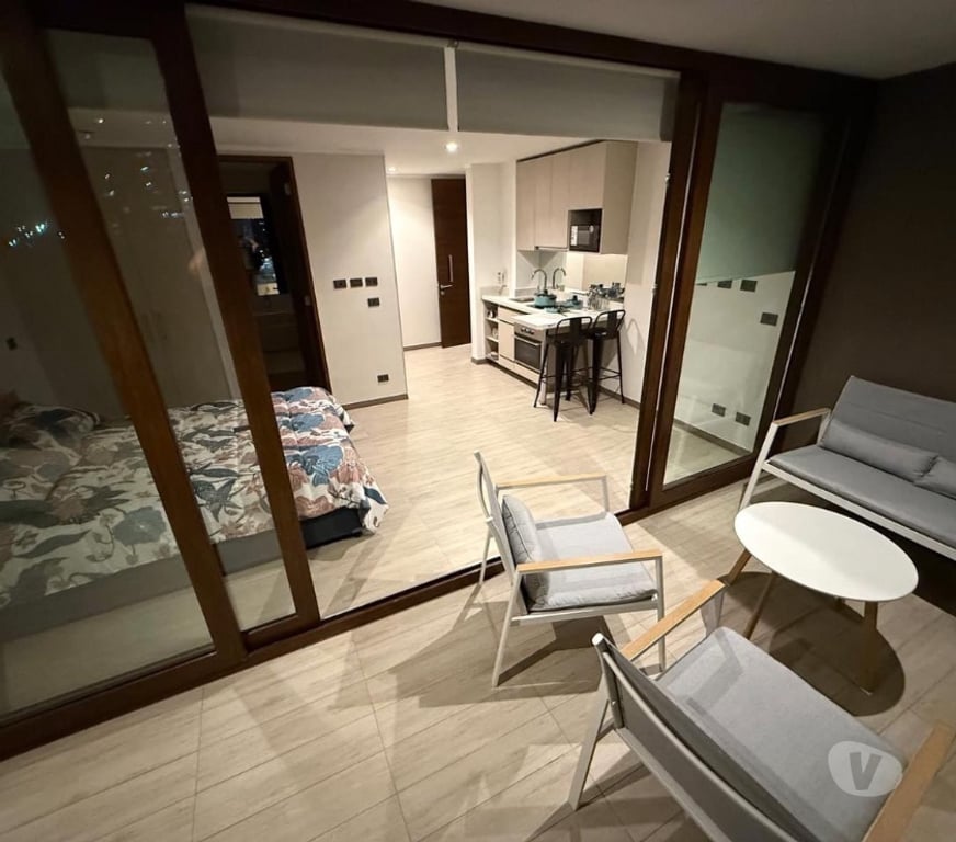 Arriendo de piezas Santiago Providencia - Fotos de Pieza con cocina, baño y balcón en Providencia