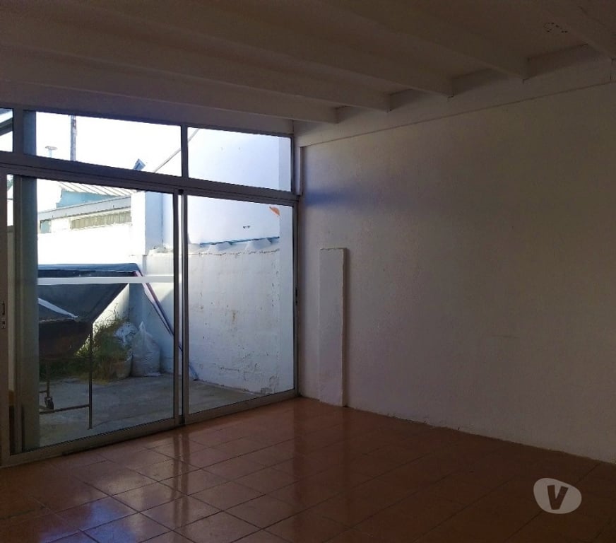 Bienes Raices Valparaíso Quilpué - Fotos de PROPIEDAD DE UN PISO RESIDENCIAL O COMERCIAL