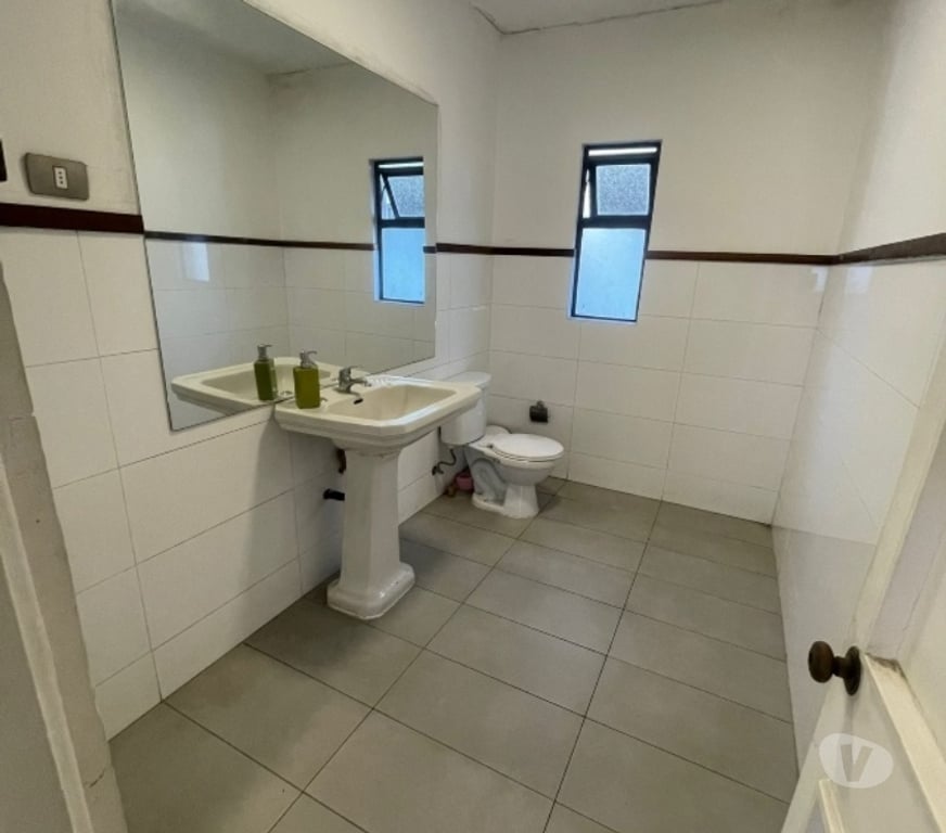 Arriendos Valparaíso Viña del Mar - Fotos de VIÑA ARRIENDO PROPIEDAD COMERCIAL 4 NORTE PONIENTE