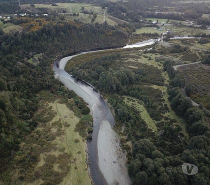 Venta de Haciendas Ancud Chiloé - Fotos de Espectacular Campito 11 has, 1.000 orilla de río