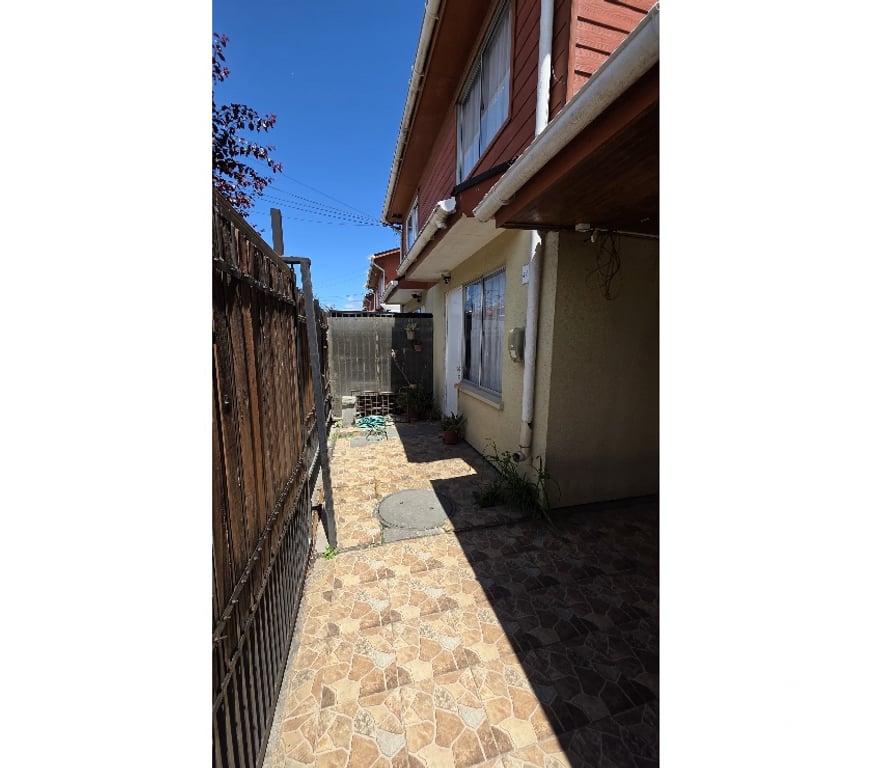 Bienes Raices Concepción Hualpén - Fotos de Casa 2 pisos excelente ubicacion Jardines de la floresta 4