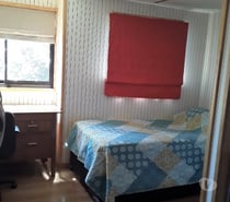 PIEZA CON BAÑO PRIVADO