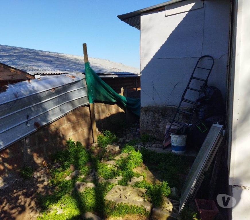 Parcelas en Venta Valparaíso Quilpué - Fotos de TERRENO PLANO URBANIZADO CON CONSTRUCCIÓN LIVIANA