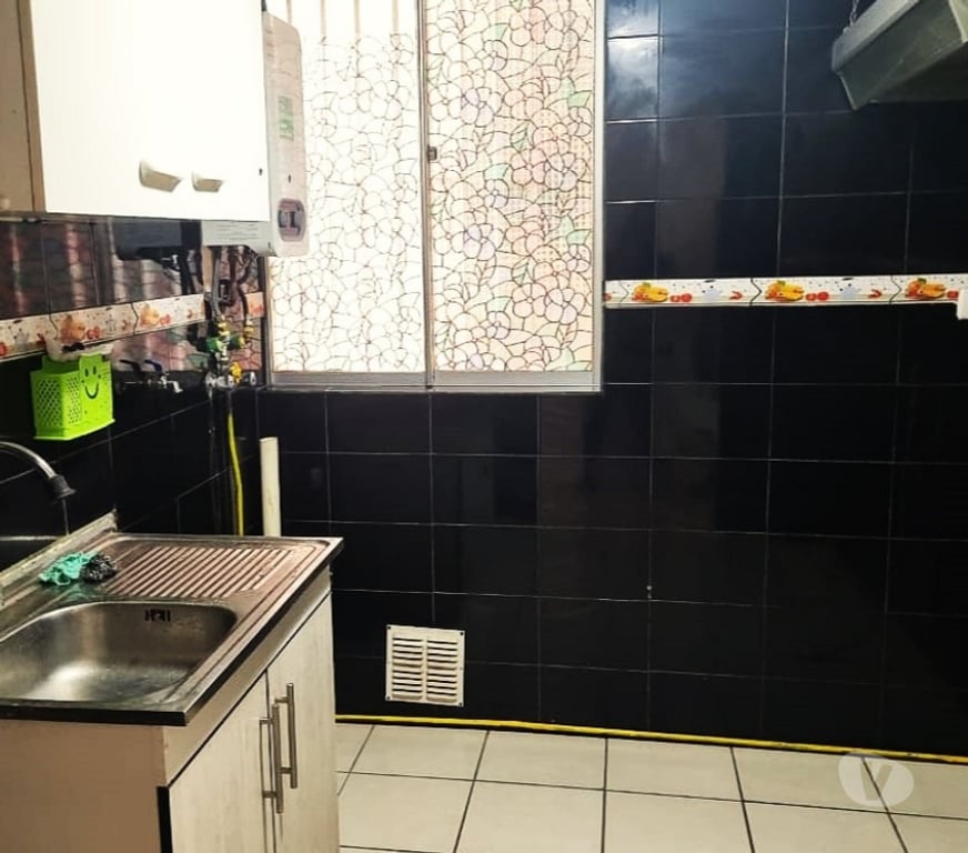 Bienes Raices Valparaíso Quilpué - Fotos de CASA INDEPENDIENTE UN PISO MAS LOCAL COMERCIAL BELLOTO