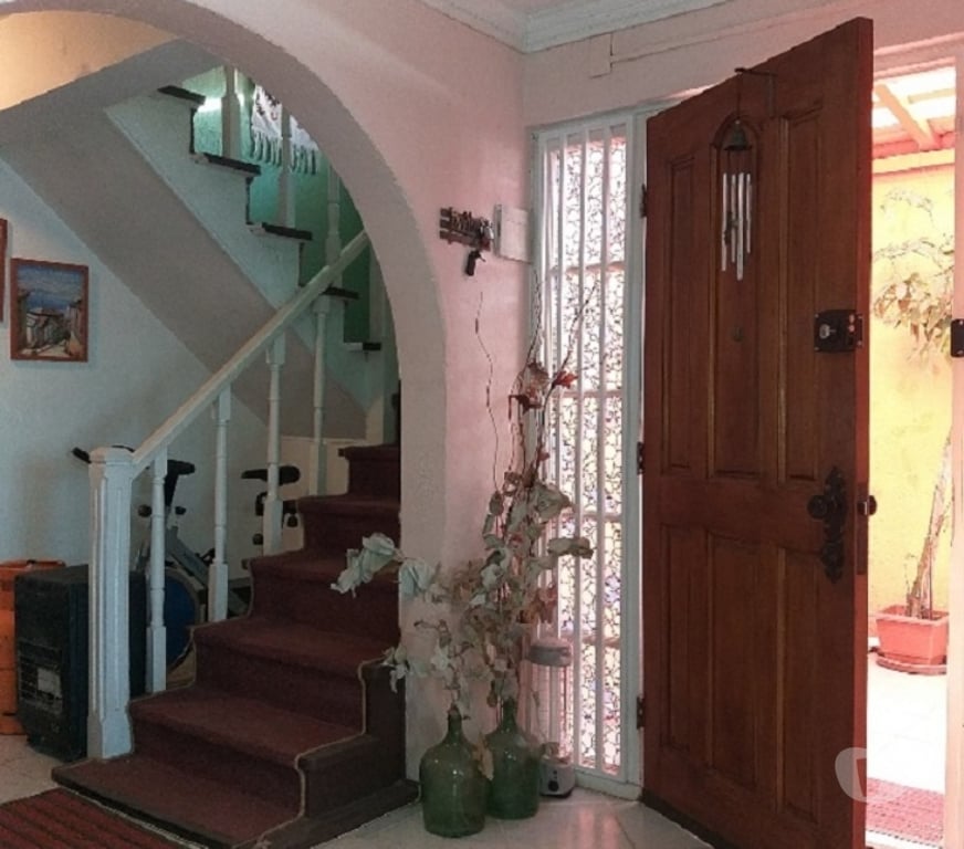 Bienes Raices Valparaíso Viña del Mar - Fotos de CASA TRES PISOS SECTOR NUEVA AURORA