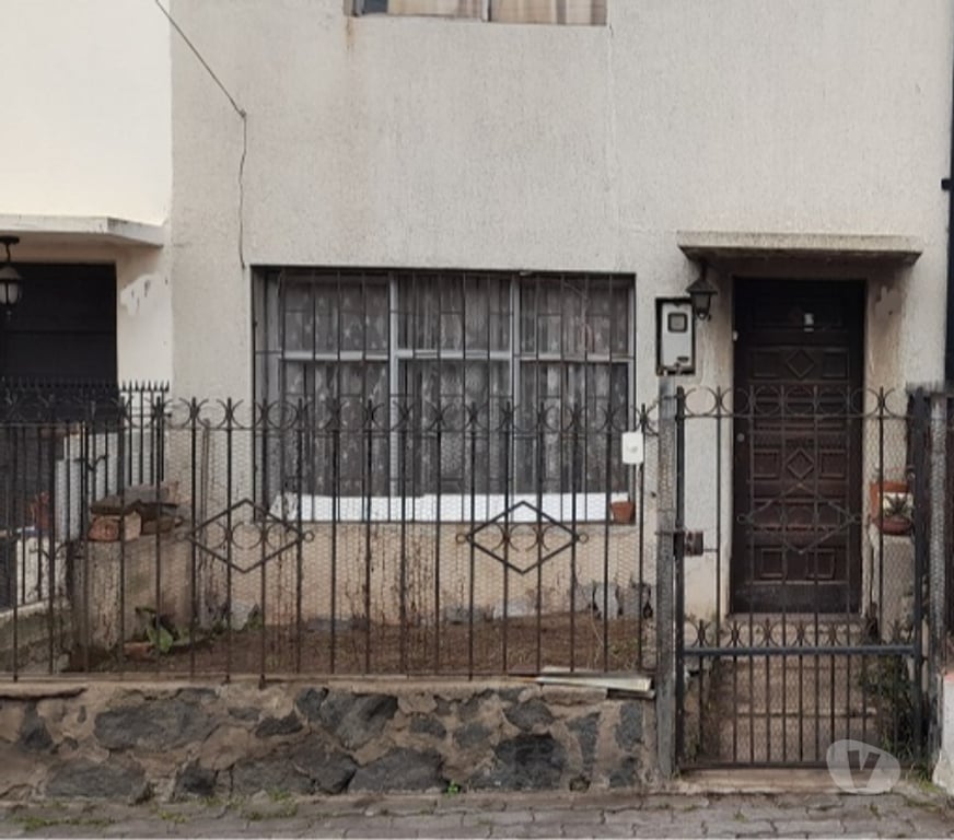 Bienes Raices Valparaíso Viña del Mar - Fotos de CASA DE DOS PISOS PAREO CONTINUO VIÑA DEL MAR