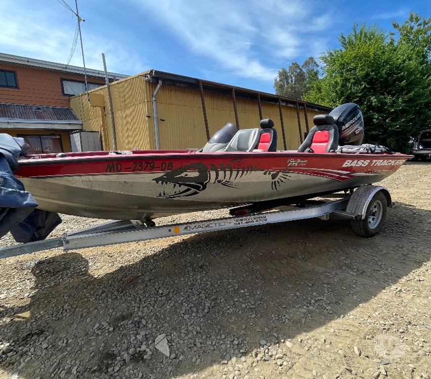 Embarcaciones Cautín Padre Las Casa - Fotos de Bote tracker americano 175txw