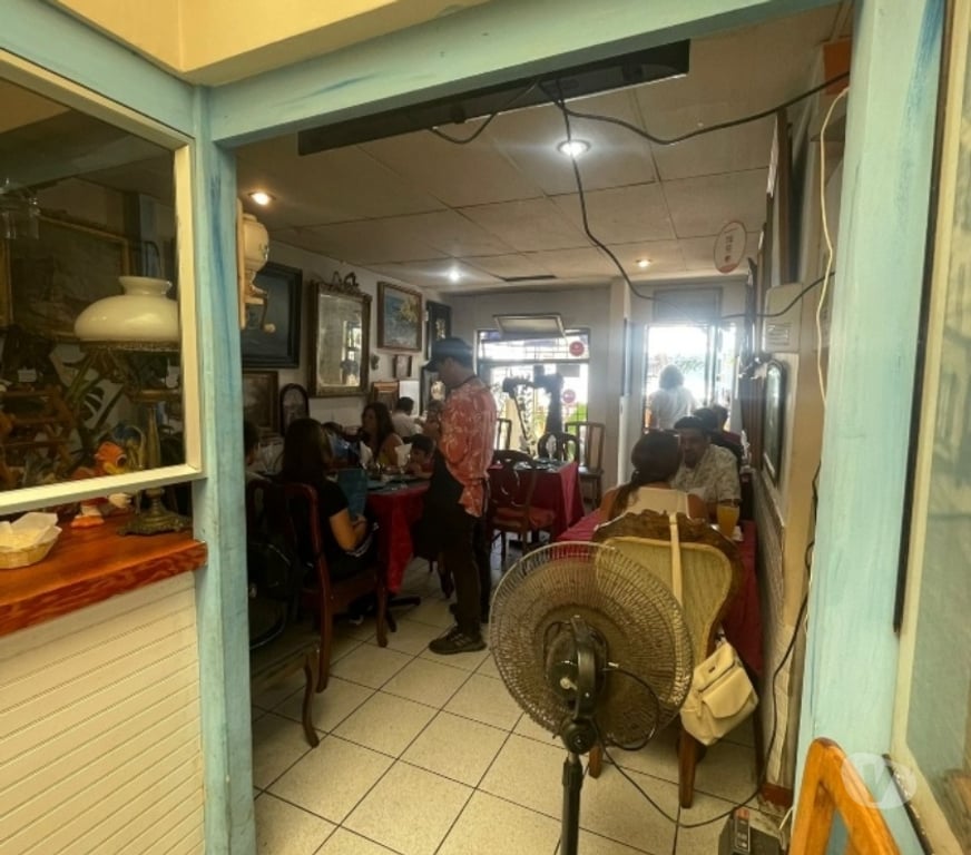 Bienes Raices Valparaíso Viña del Mar - Fotos de VIÑA VENTA BAR RESTAURANT DERECHO DE LLAVES