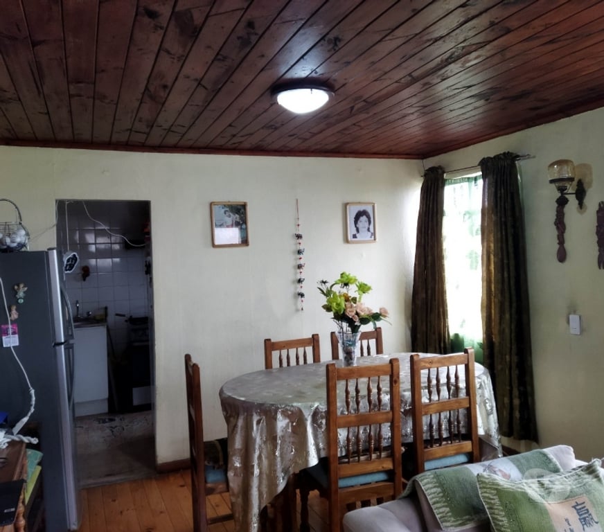 Bienes Raices Valparaíso Valparaíso - Fotos de CASA EN CERRO ESPERANZA CON VISTA A LA BAHIA SOLO CONTADO