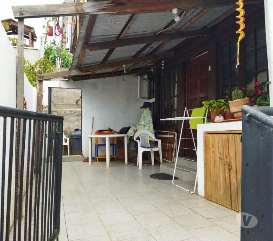 Bienes Raices Valparaíso Valparaíso - Fotos de CASA EN CERRO ESPERANZA CON VISTA A LA BAHIA SOLO CONTADO