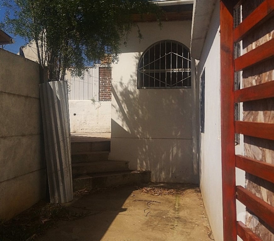 Bienes Raices Valparaíso Valparaíso - Fotos de CASA AMPLIA DOS PISOS SOLIDA VILLA RAPA NUI VALPARAISO