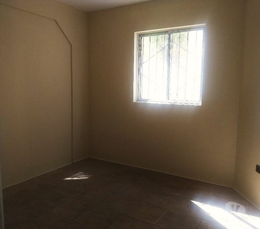 Bienes Raices Valparaíso Valparaíso - Fotos de CASA AMPLIA DOS PISOS SOLIDA VILLA RAPA NUI VALPARAISO