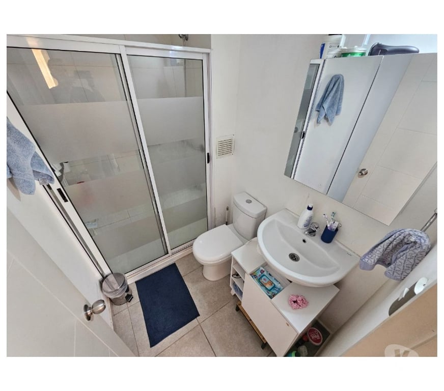 Bienes Raices Concepción Concepción - Fotos de Comodo Departamento de 2D1B y Estacionamiento.