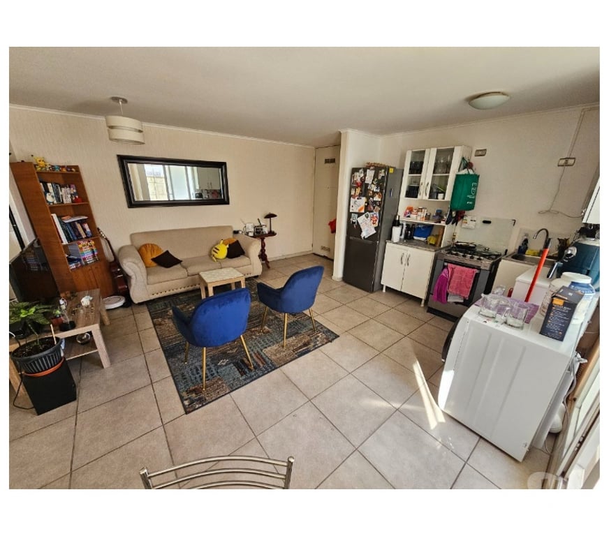 Bienes Raices Concepción Concepción - Fotos de Comodo Departamento de 2D1B y Estacionamiento.